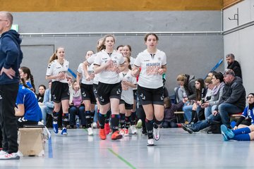 Bild 22 - B2 Loewinnen Cup